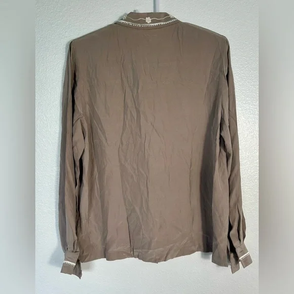 BLUE ICE Vintage long sleeve 100% silk top. Size 10p - Picture 4 of 5